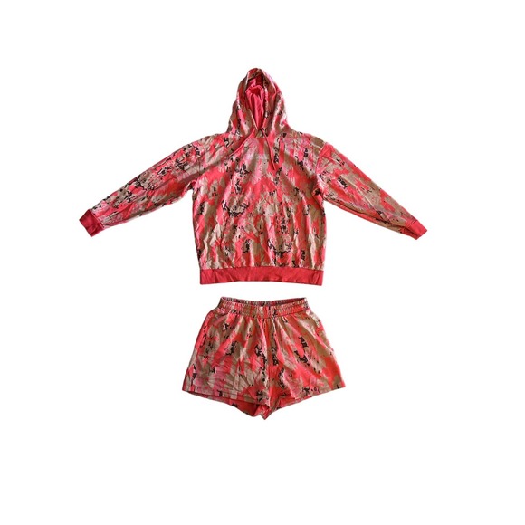 Set x2 Women L Gymshark Graphic Camo Hoodie Sweatshirt Shorts Pullover Lounge3 - Picture 1 of 8
